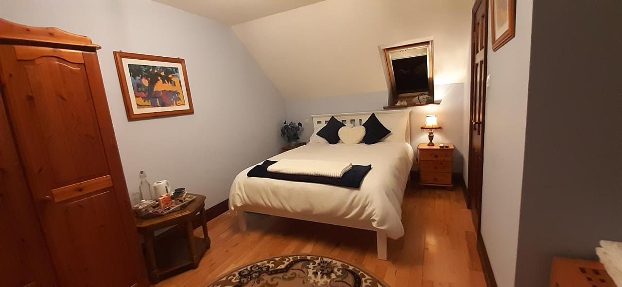 Creevagh Apartment Keel  Екстериор снимка