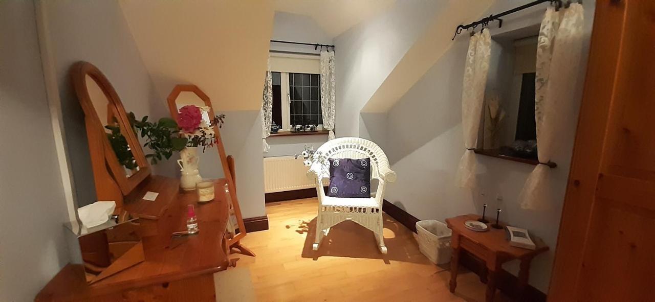 Creevagh Apartment Keel  Екстериор снимка