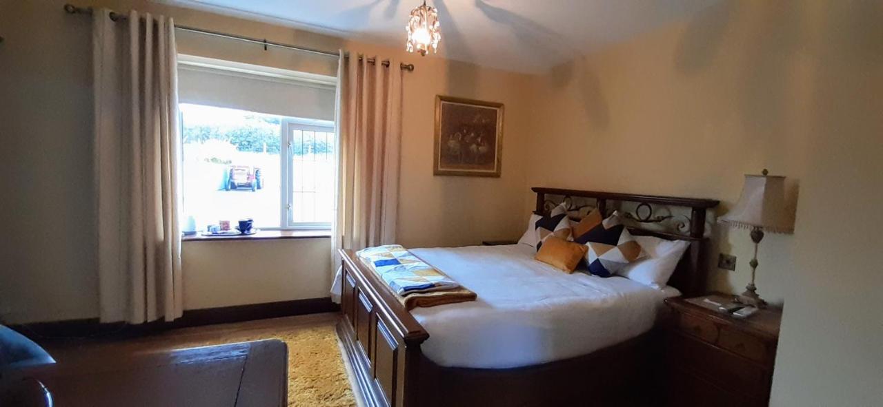 Creevagh Apartment Keel  Екстериор снимка